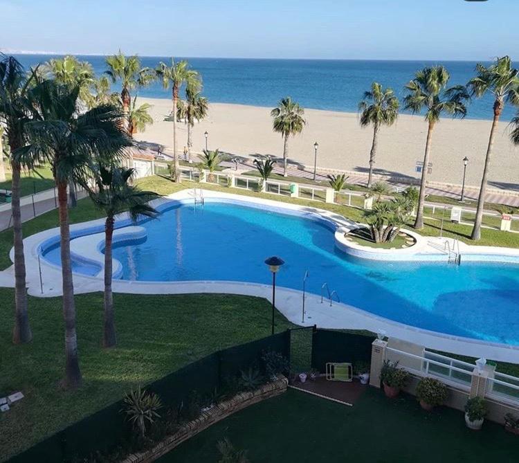 Primera Linea De Playa Roquetas de Mar Eksteriør bilde