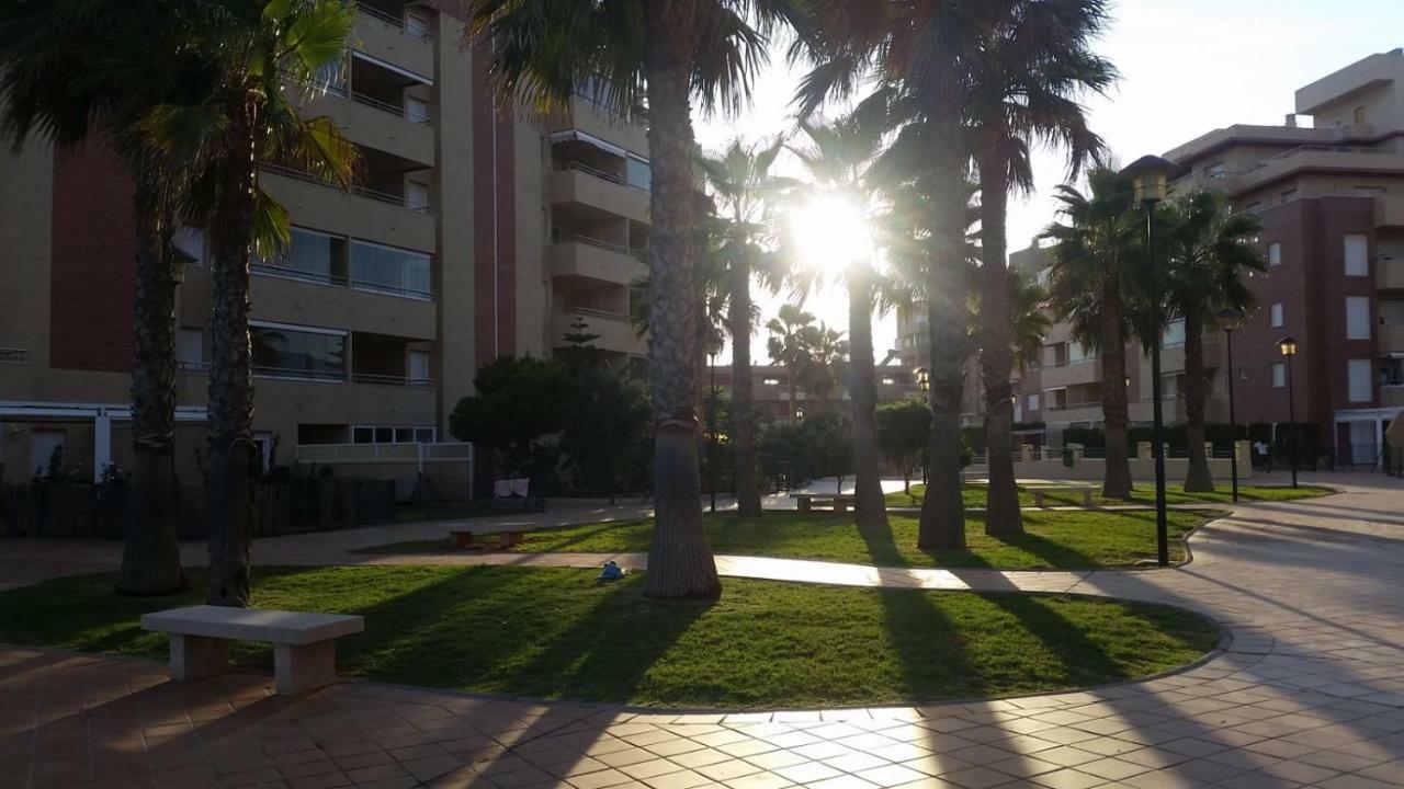 Primera Linea De Playa Roquetas de Mar Eksteriør bilde