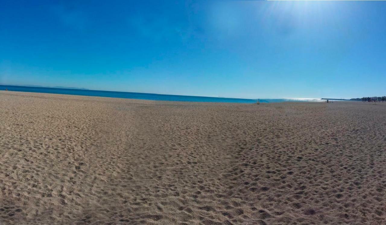 Primera Linea De Playa Roquetas de Mar Eksteriør bilde